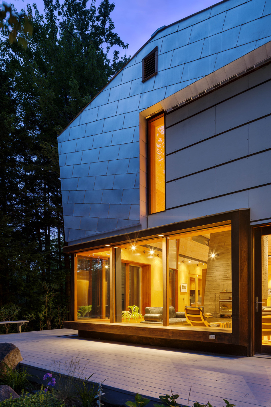 Interstice_Architects-Mountain-House_Exterior-11