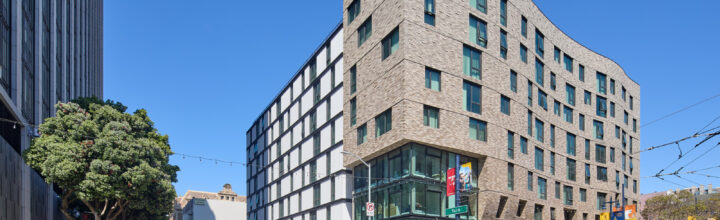 555 Larkin / 500 Turk
